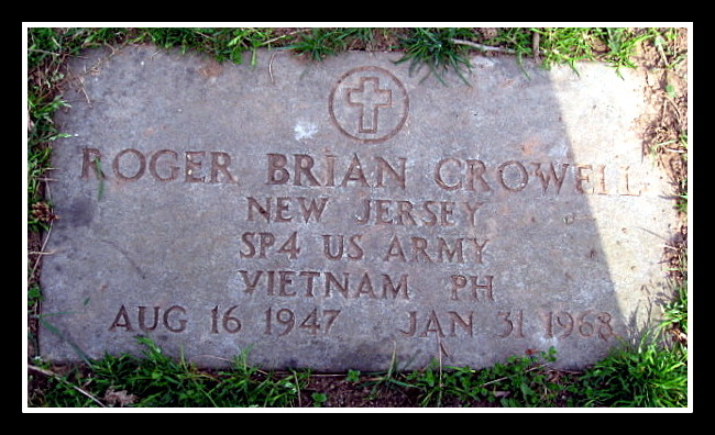 Roger Crowell, Glendale Cemetery, courtesy Together We Served